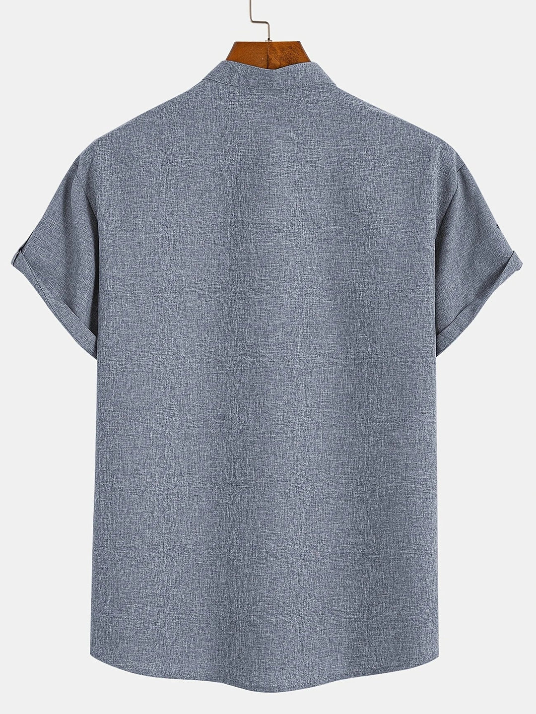 Chemise élégante à manches courtes et col montant