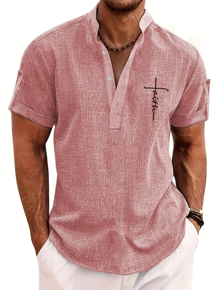 Chemise élégante à manches courtes et col montant