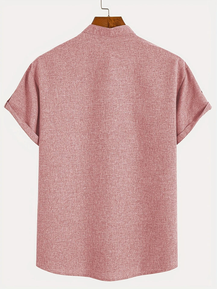 Chemise élégante à manches courtes et col montant